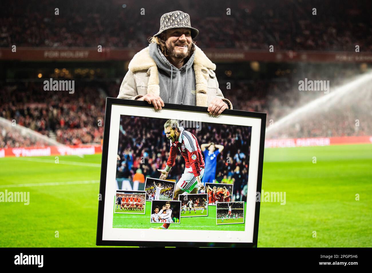 Kopenhagen, Dänemark. 23. März 2023. Für den internationalen Fußballer wird Nicklas Bendtner aus Dänemark vor dem Qualifikationsspiel UEFA Euro 2024 zwischen Dänemark und Finnland in Parken in Kopenhagen gelobt. (Foto: Gonzales Photo/Alamy Live News Stockfoto