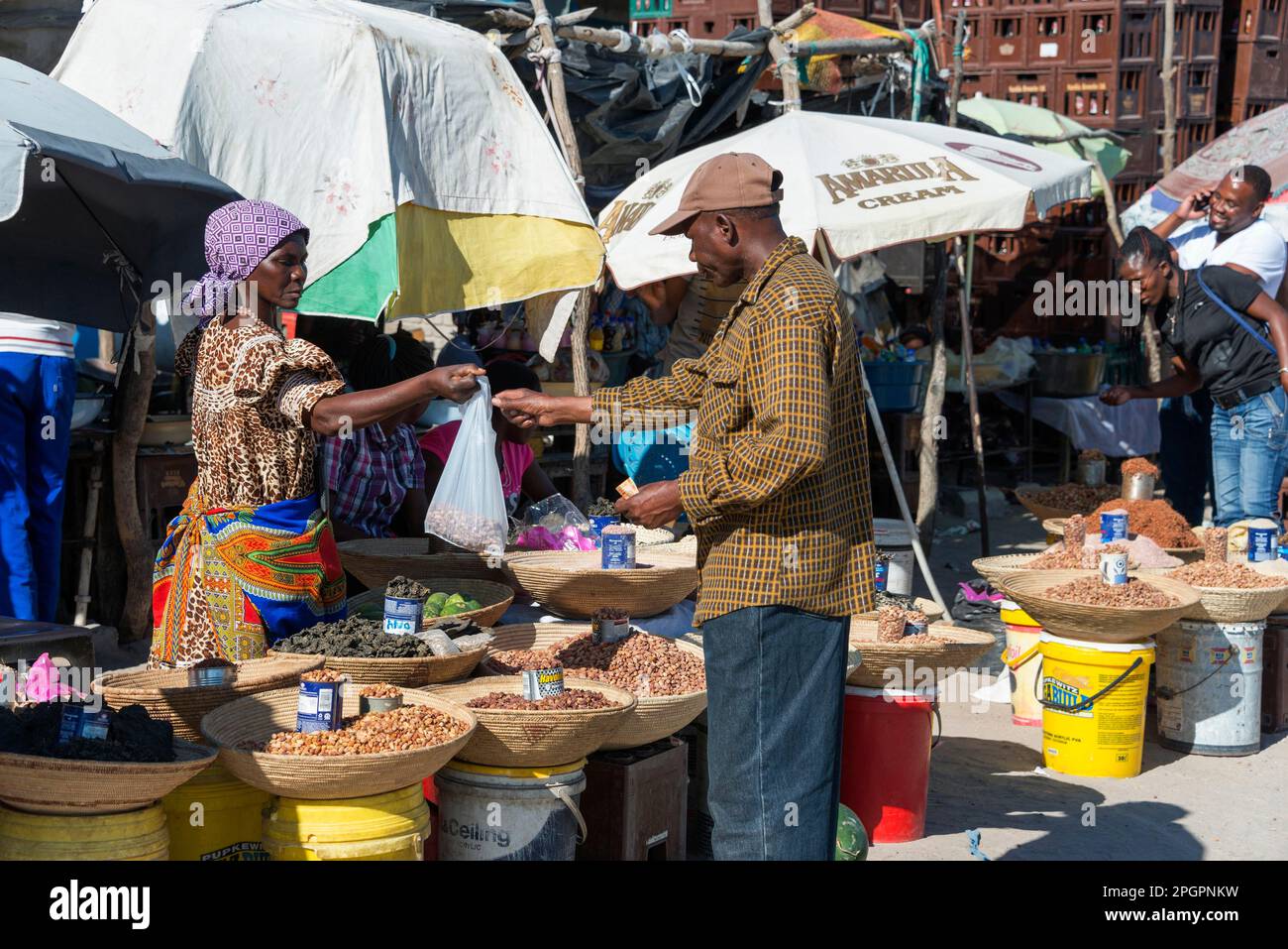 Markt, Omuthiya, Oshikoto Region, Namibia Stockfoto