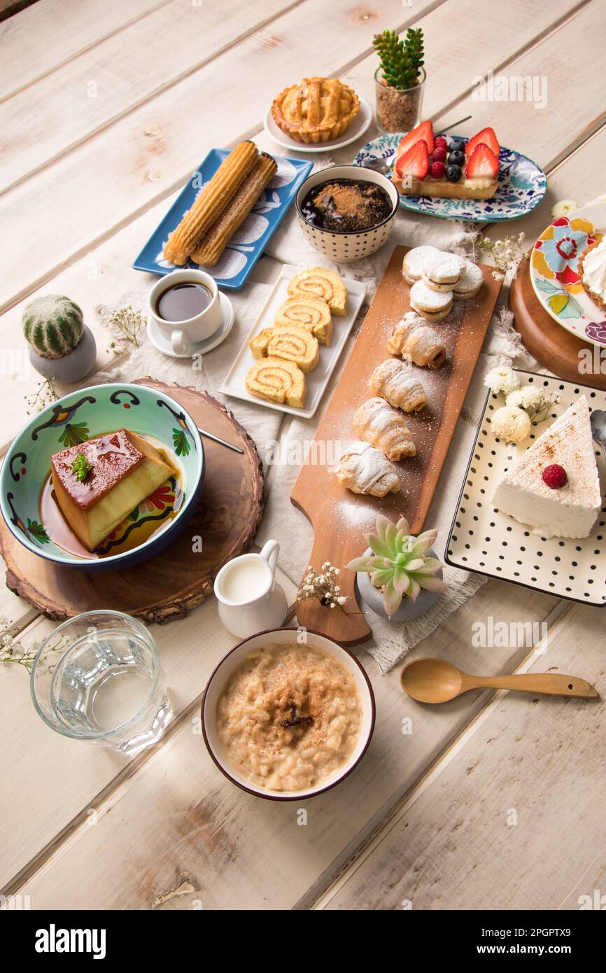 Alfajores und Guargueros Gebäck peruanische Desserts Buffet Tischbrunch ...