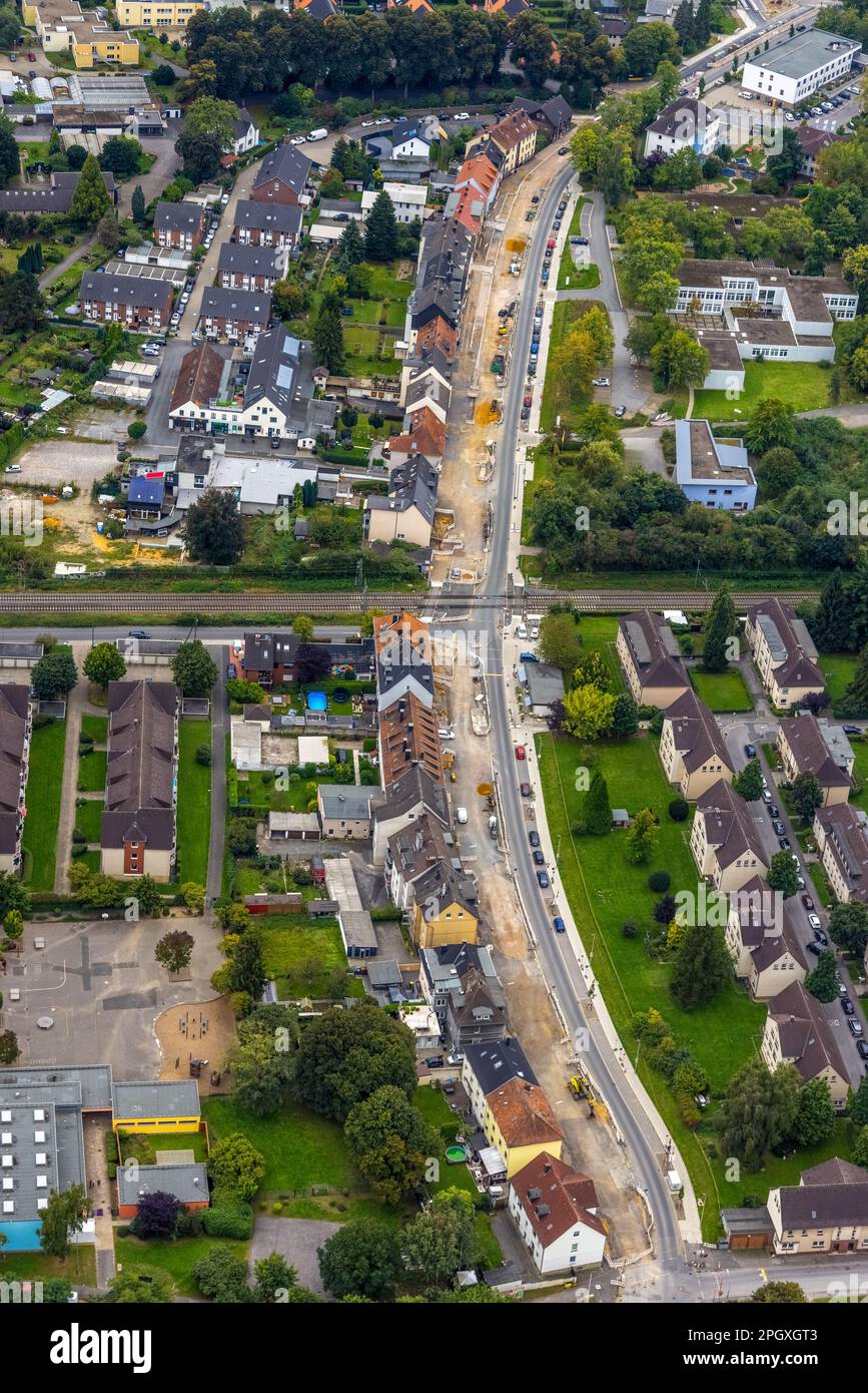 Luftaufnahme, Baustelle und Sanierung der Pferdebachstraße am Bahnübergang Ziegelstraße in Witten, Ruhrgebiet, Nordrhein-Westfalen, Stockfoto