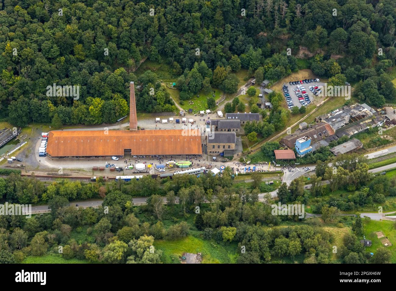 Luftaufnahme, Öko-Markt am Bergwerk Nachtigall im Bezirk Bommern in Witten, Ruhrgebiet, Nordrhein-Westfalen, Deutschland, Deutschland, Europa, Luftfoto Stockfoto