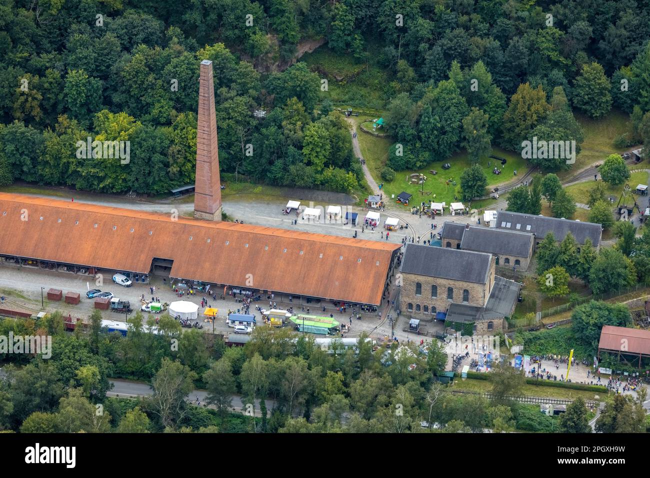 Luftaufnahme, Öko-Markt am Bergwerk Nachtigall im Bezirk Bommern in Witten, Ruhrgebiet, Nordrhein-Westfalen, Deutschland, Deutschland, Europa, Luftfoto Stockfoto