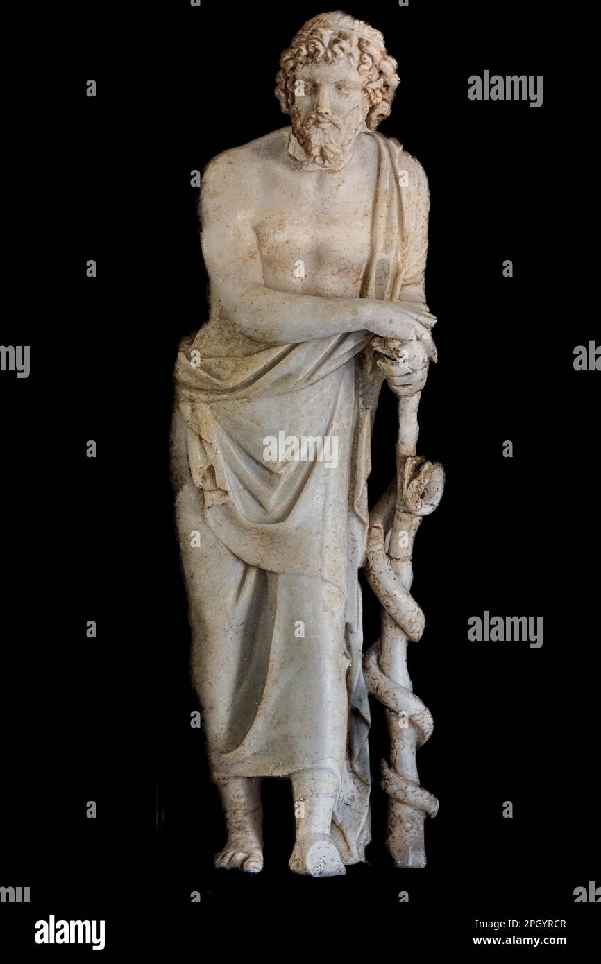 Kleine Statue von Asklepius, Mitte des 2. Jahrhunderts, Archäologisches Museum im ehemaligen Ordenskrankenhaus der Ritter von St. John, 15. Jahrhundert, Altstadt Stockfoto