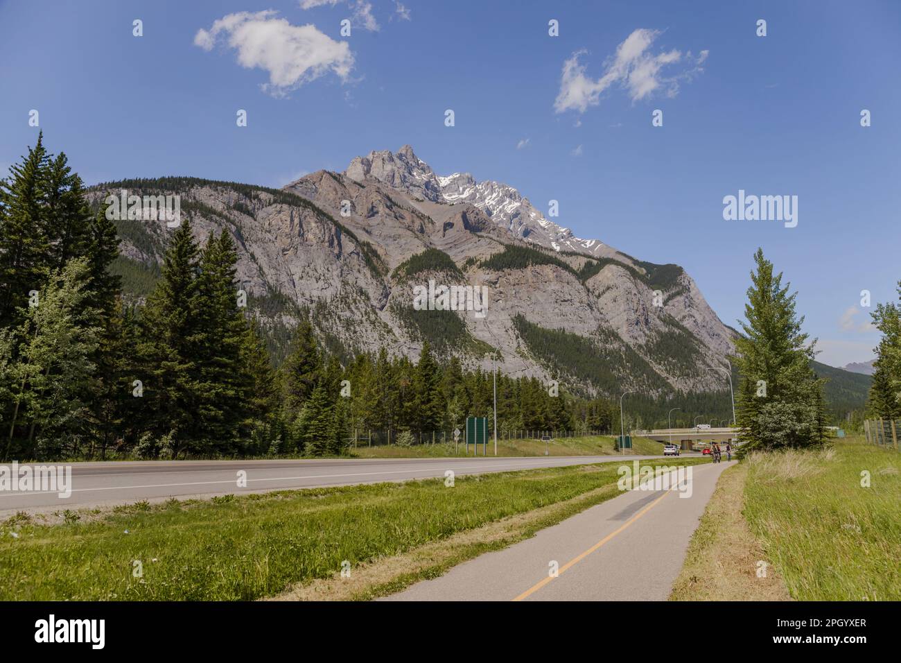 Berglandschaft. Wundervolle Landschaft zum Wandern, Klettern, Rafting und für aktive Erholung. Nationalpark Stockfoto