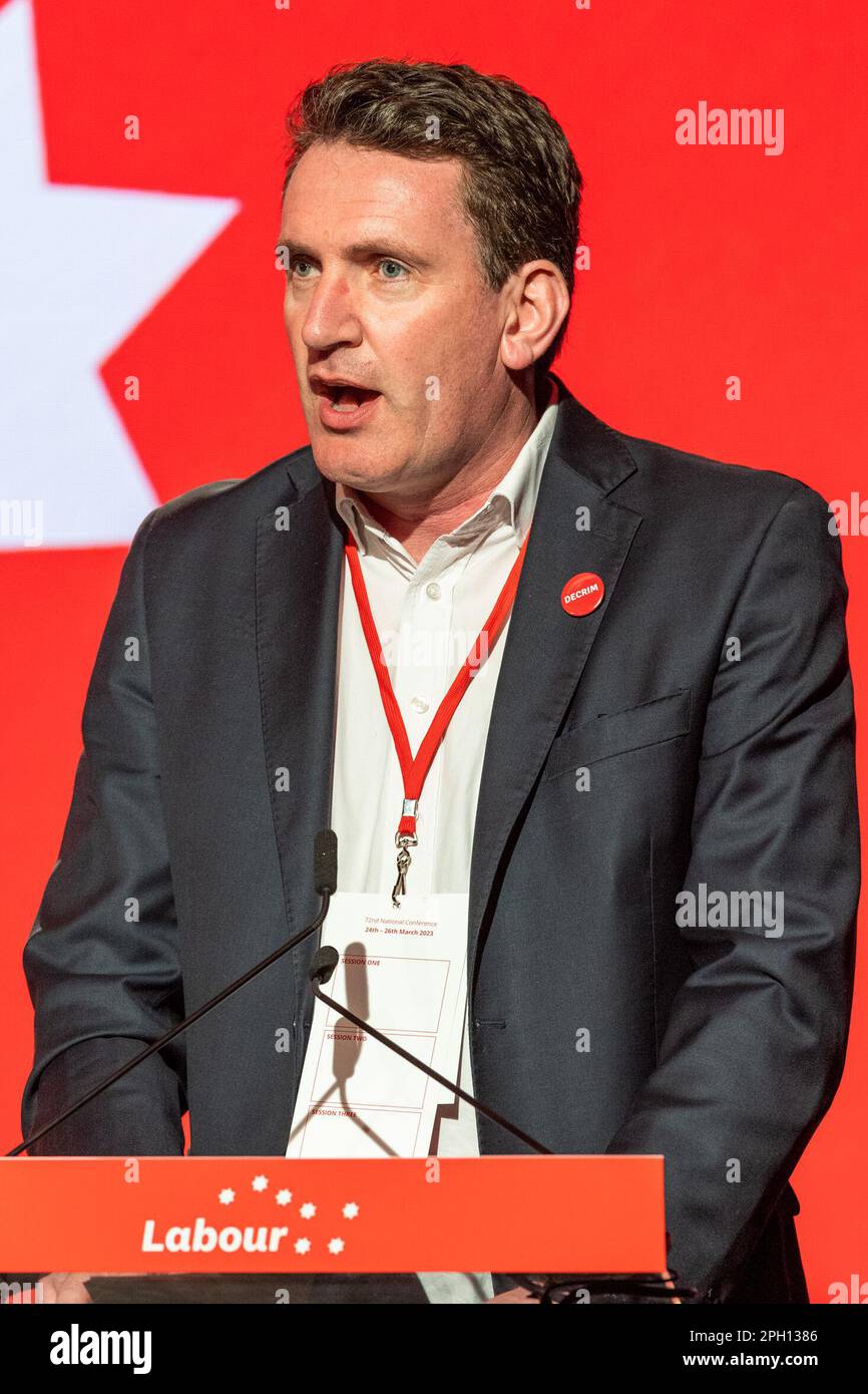 Cork, Irland. 25. März 2023. Die 72. labour-Party-Konferenz findet heute im Silver Springs Hotel in Cork statt. Labour Party TD Aodhán O' Ríordáin auf der Konferenz. Kredit: AG News/Alamy Live News Stockfoto