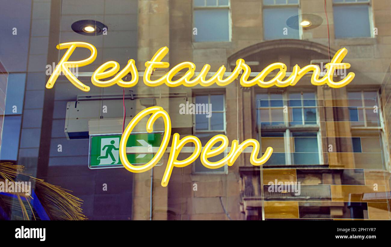 Restaurant offen Neonschild Stockfoto