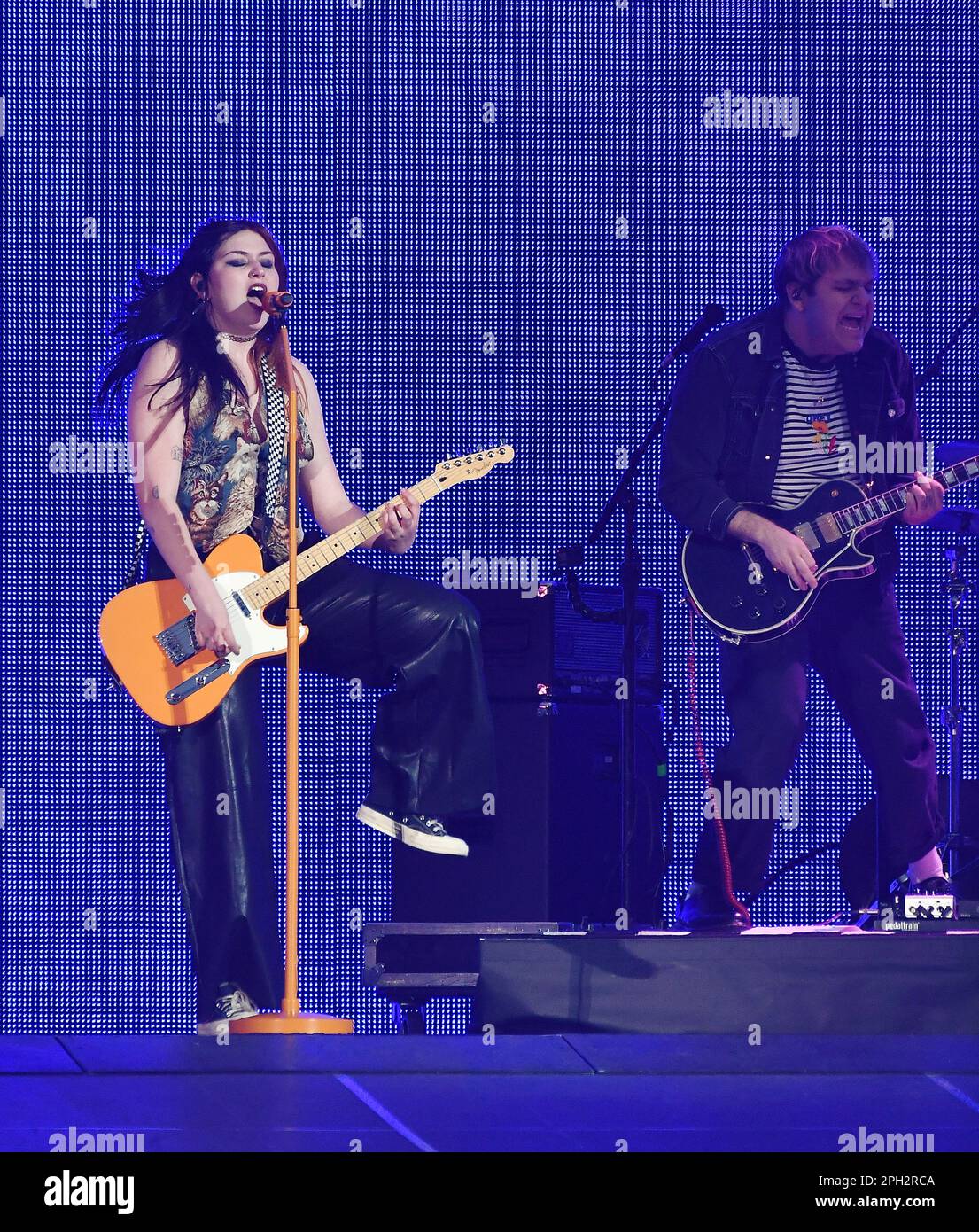 Las Vegas, USA. 24. März 2023. LAS VEGAS, NEVADA - 24. MÄRZ: (Nur redaktionelle Verwendung) Gayle tritt auf der Bühne während der „Taylor Swift | The Eras Tour“ im Allegiant Stadium am 24. März 2023 in Las Vegas, Nevada. Foto: Casey Flanigan/imageSPACE/Sipa USA Kredit: SIPA USA/Alamy Live News Stockfoto