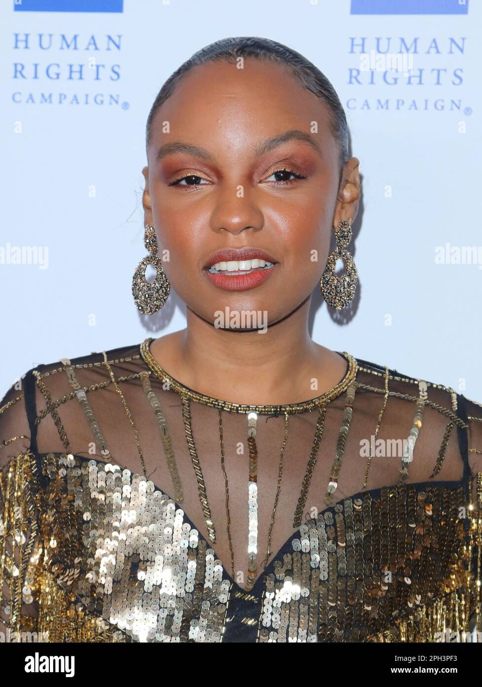 Los Angeles, USA. 25. März 2023. Sierra McClain kommt zum "2023 Human Rights Campaign LA Dinner", das im JW Marriott L.A. stattfindet Live in Los Angeles, Kalifornien, am Samstag, den 25. März 2023 . (Foto: Juan Pablo Rico/Sipa USA) Guthaben: SIPA USA/Alamy Live News Stockfoto