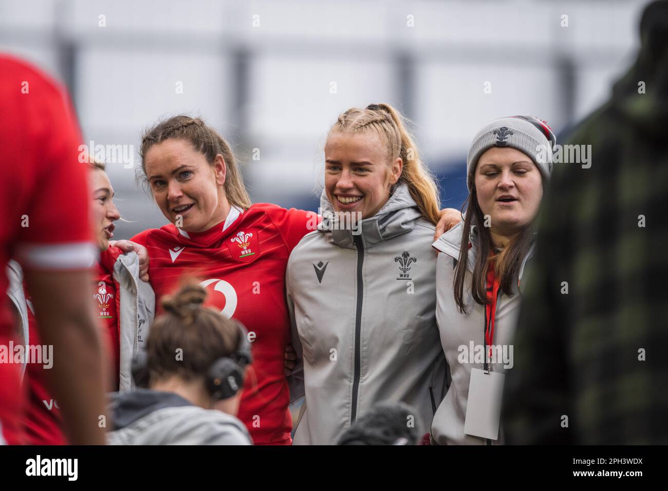 Cardiff, Wales. 25. März 2023 Wales nach dem TikTok Women's Six Nations Rugby-Spiel, Wales gegen Irland im Cardiff Park Arms Stadium in Cardiff, Wales. Kredit: Sam Hardwick/Alamy Live News. Stockfoto