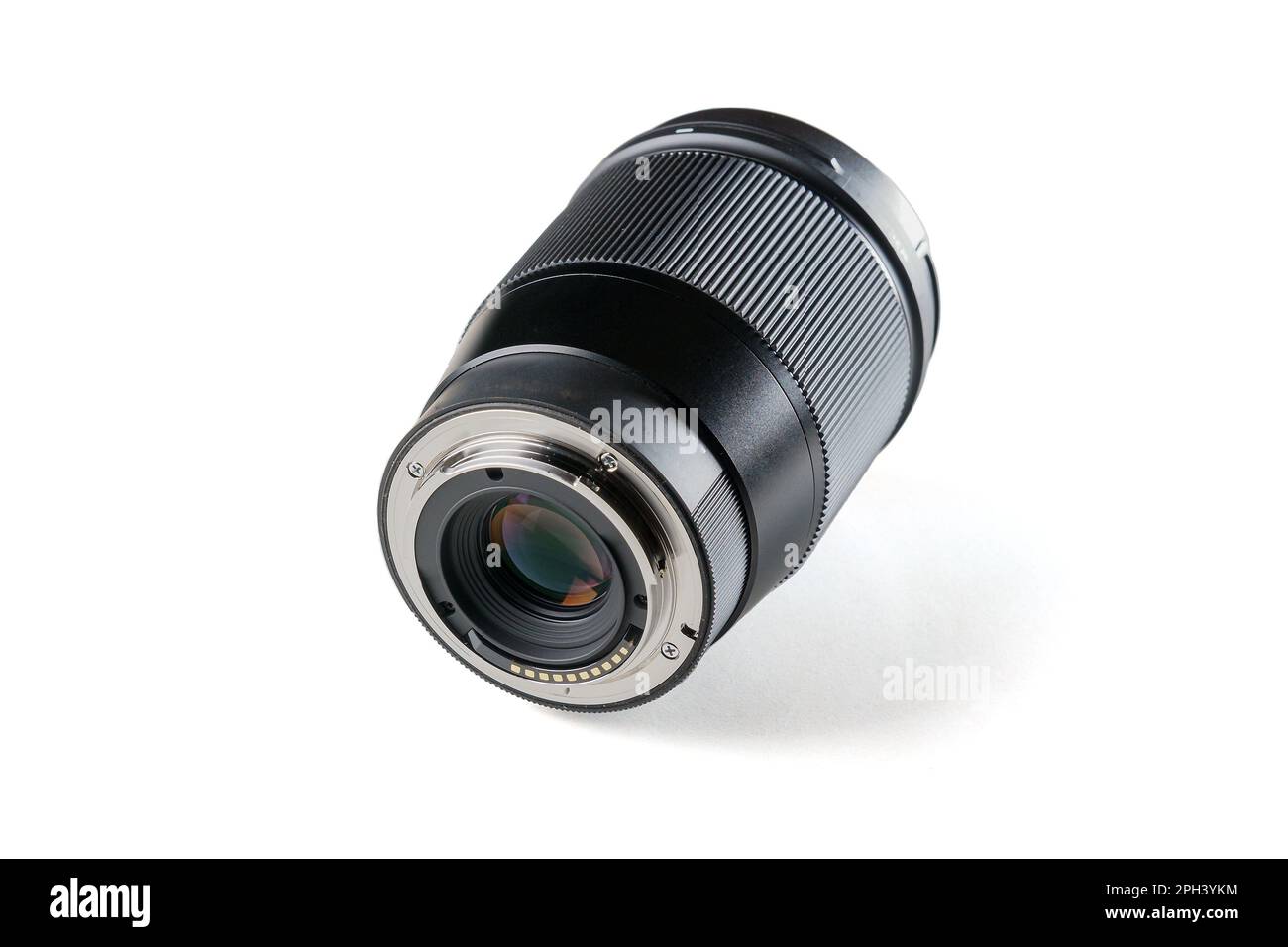 Nahaufnahme von Kamera- und Videokameraobjektiv auf weißem Hintergrund Stockfoto