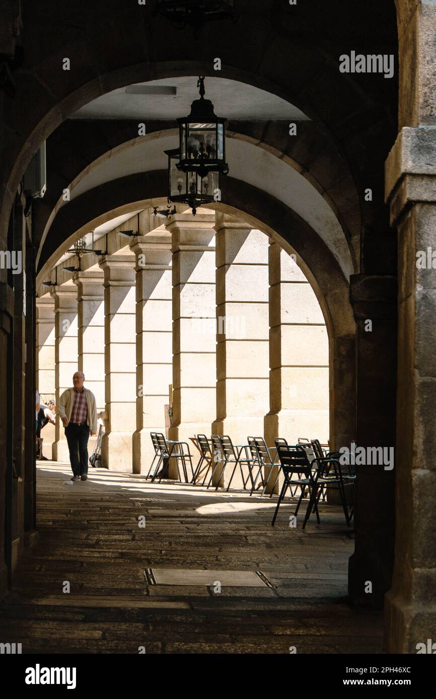 In Santiago de Compostela, Spanien , am 2022. august, herrliche Architektur des historischen Zentrums in der galicischen Stadt Stockfoto