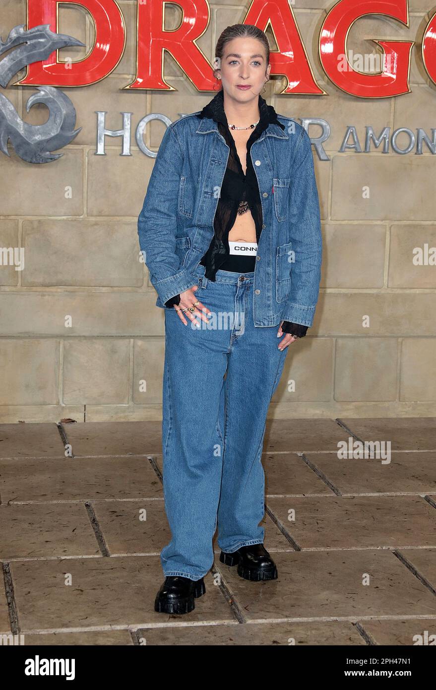 23. März 2023 - London, England, Großbritannien - Harriet Rose nimmt an der Veranstaltung Dungeons & Dragons: Honour among Thieves UK Premiere, Cineworld Leicester Square Teil Stockfoto