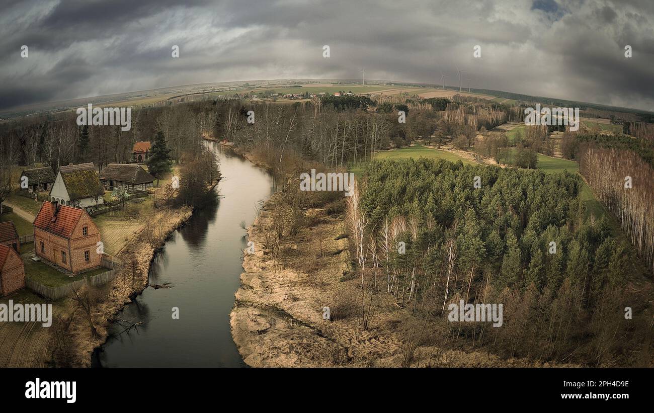 Widawka-Fluss im Frühling, Polen. Stockfoto