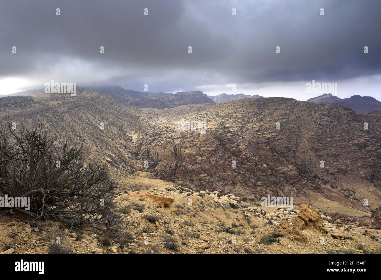 Blick über die Landschaft des Jabal Sufaha Ridges und der Sahwah Wadi, Südmittjordanien, Naher Osten Stockfoto