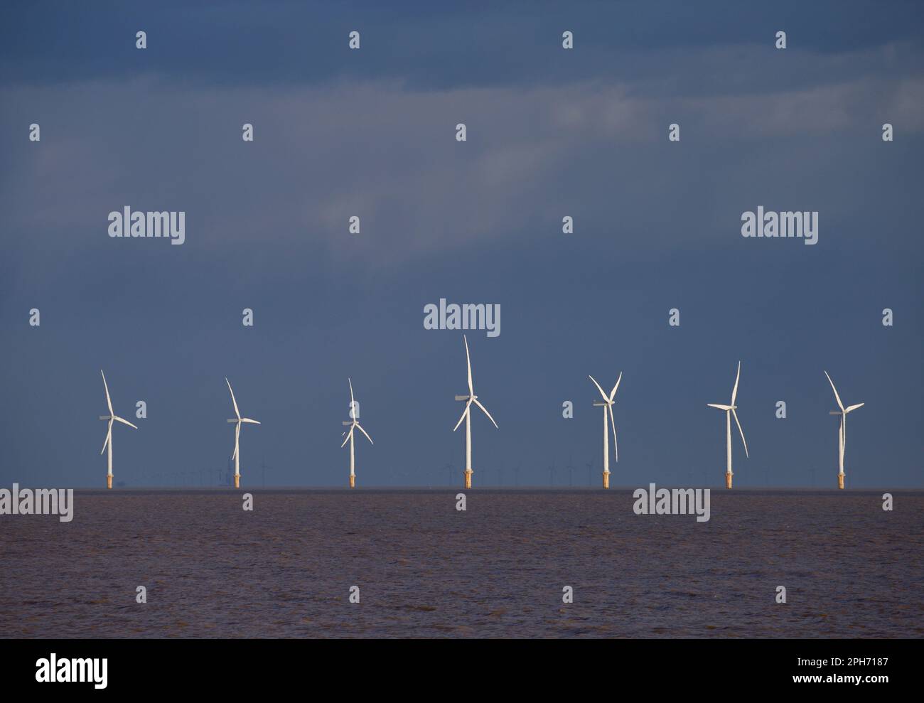 Offshore-Windturbinen in Gunfleet Sands vor Clacton auf Sea Essex. Stockfoto