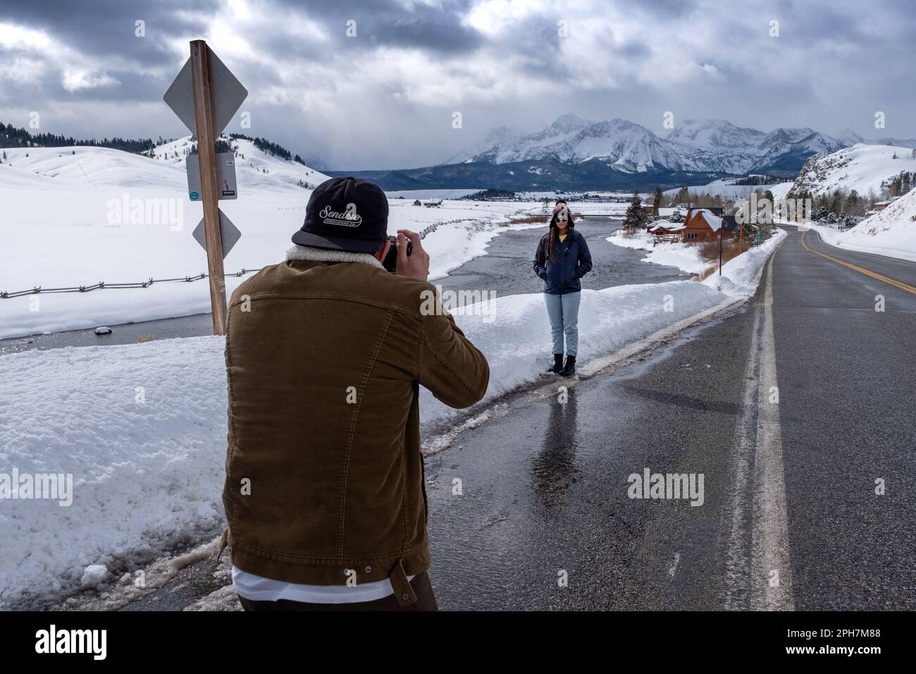 Fotograf auf der Autobahn Stockfoto