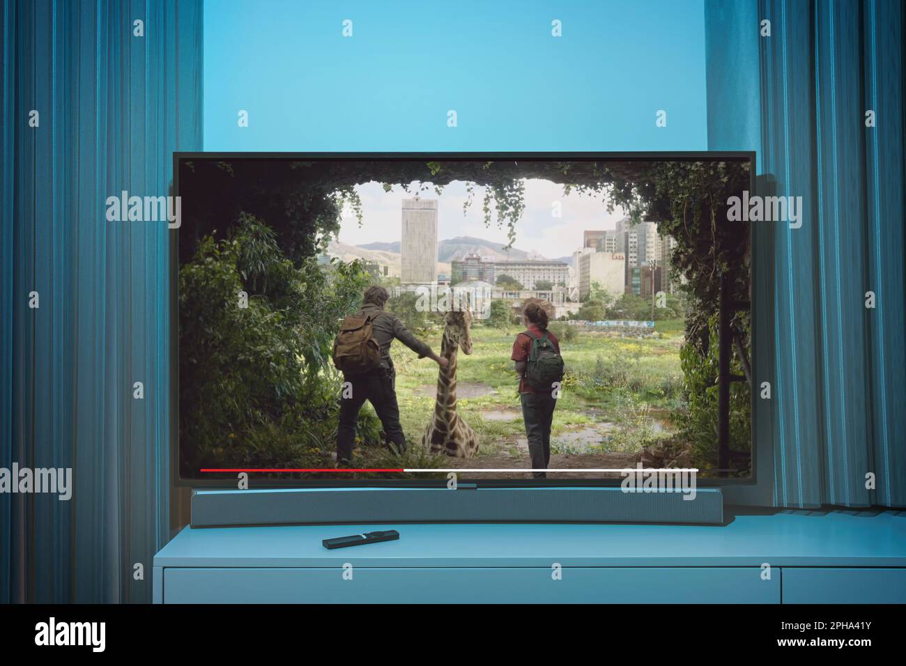 Kaunas, Litauen - 2023. März 27: Die letzte Fernsehsendung von uns auf dem Fernsehbildschirm. Hochwertiges Foto Stockfoto