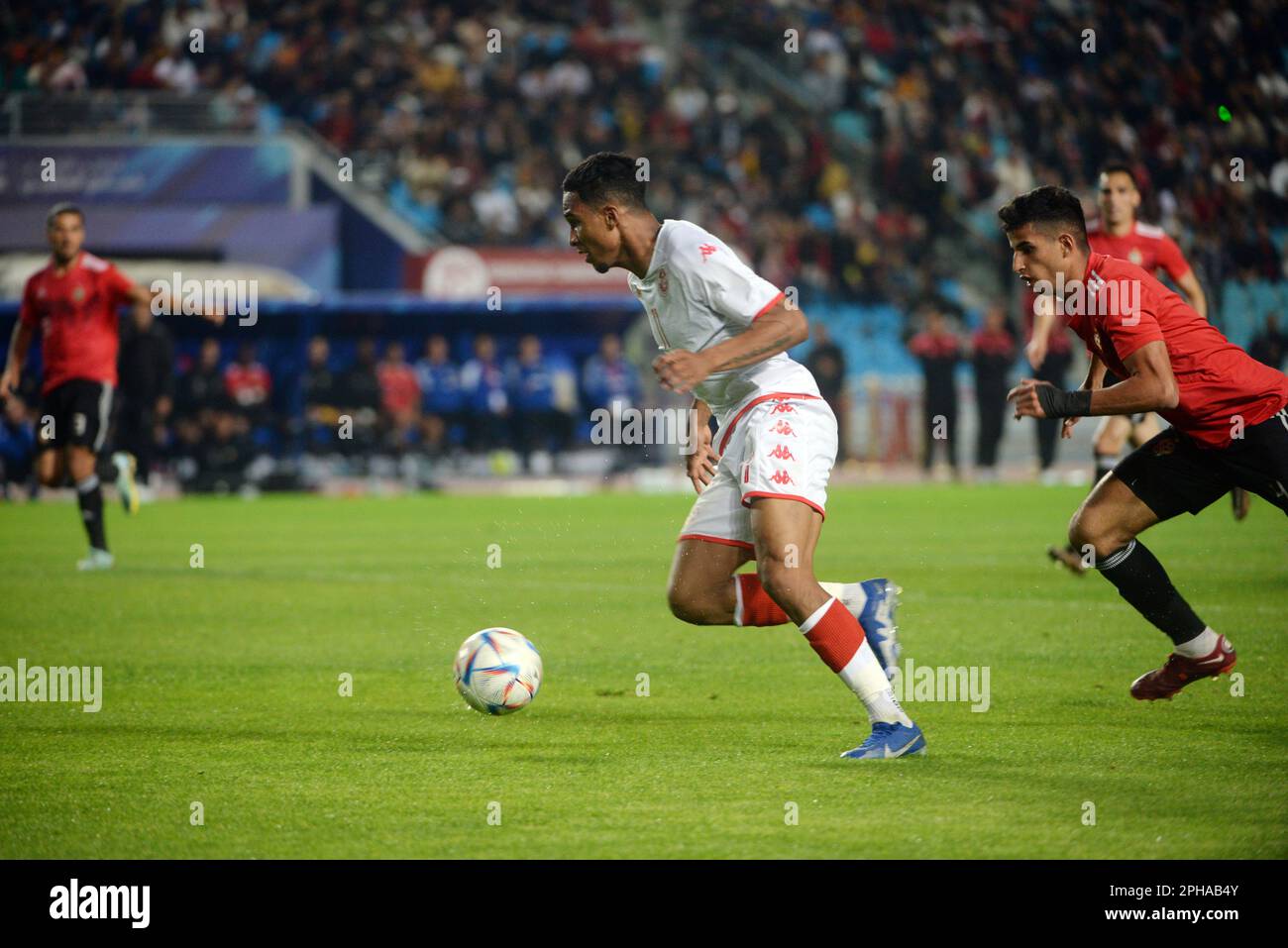 Rades, Tunis, Tunesien. 24. März 2023. Seifeddine Jaziri(11) of tun während des Spiels Tunesien gegen Libyen am Freitag, den 24. März 2023 im Namen der Qualifikation des African Cup of Nations 2023 im Stadion Rades. (Kreditbild: © Chohei Mahjoub/ZUMA Press Wire) NUR REDAKTIONELLE VERWENDUNG! Nicht für den kommerziellen GEBRAUCH! Stockfoto
