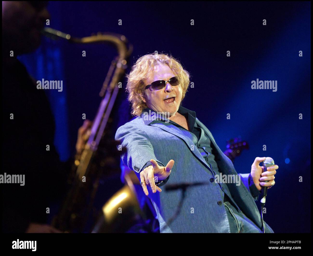 Simply Red mit Mick Huckmall in einem Konzert im Gelredome in Arnhem Holland im Jahr 2010. Vvbvanbree Fotografie. Stockfoto