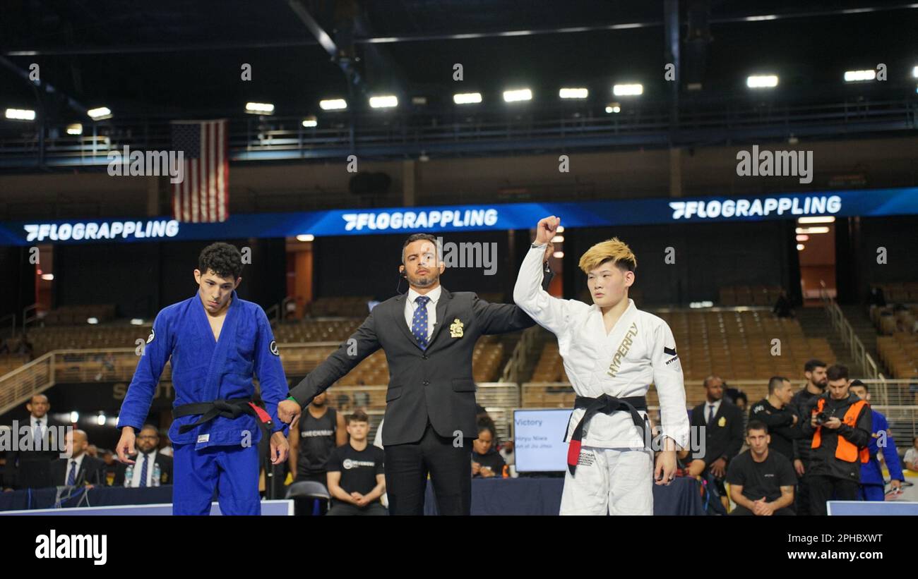 ORLANDO, FLORIDA 26. MÄRZ Hiryu Niwa (Kunst von Jiu Jitsu) feiert