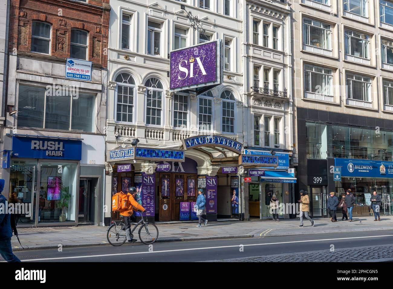 LONDON, Vereinigtes Königreich, 10. MÄRZ 2023: Six the Musical at the Vaudeville Theatre Stockfoto