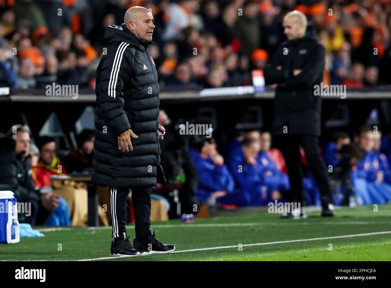 Julio ribas Fotos und Bildmaterial in hoher Auflösung Alamy