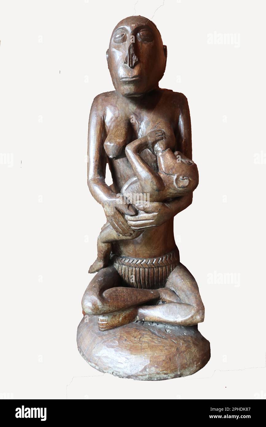 Die Kewenak Statue ist eine hölzerne Statue aus Papua. Stockfoto