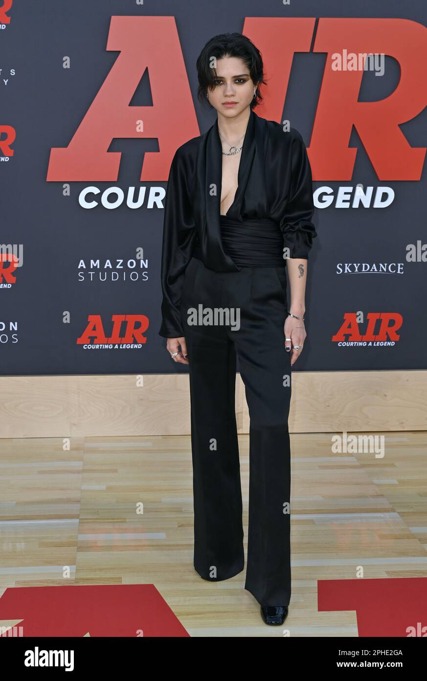 Los Angeles, USA. 27. März 2023. Sasha Calle bei der Weltpremiere für „Air“ im Regency Village Theatre. Bildnachweis: Paul Smith/Alamy Live News Stockfoto