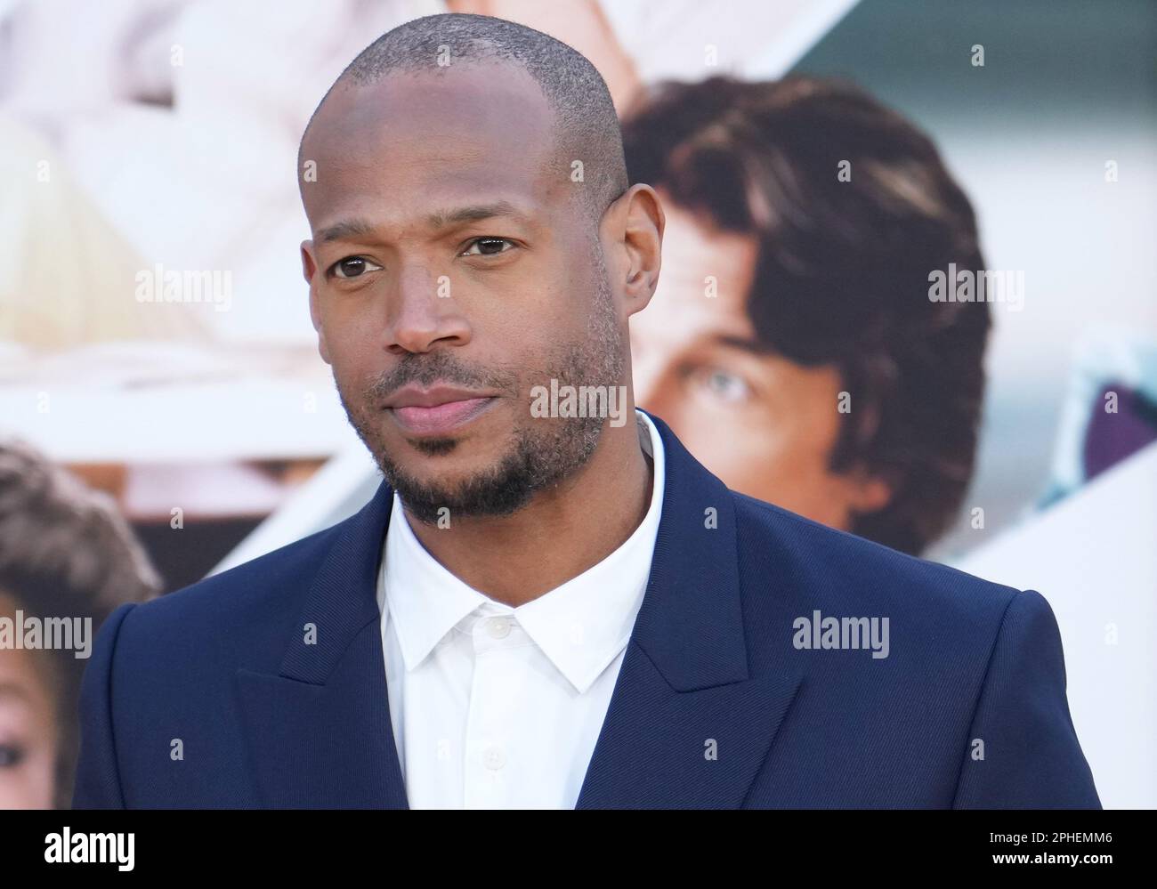 Los Angeles, USA. 27. März 2023. Marlon Wayans trifft am Montag, den 27. März 2023, im Regency Village Theater in Westwood, Kalifornien, bei DER AIR World Premiere der Amazon Studios ein. (Foto: Sthanlee B. Mirador/Sipa USA) Guthaben: SIPA US/Alamy Live News Stockfoto