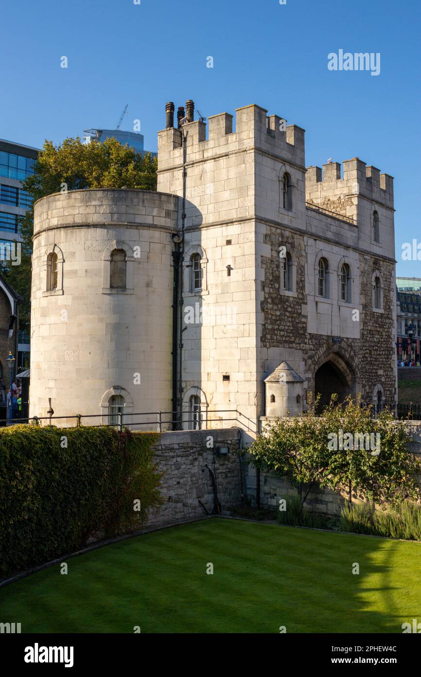Der Tower of London (königlicher Palast seiner Majestät und Festung des Tower of London), London, Großbritannien Stockfoto