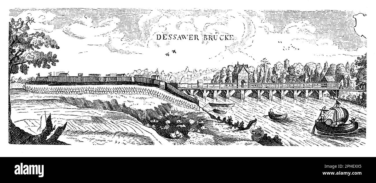 Die Dessauer Bruecke ist eine historische Brücke, die die Elbe in Dessau kreuzt. Es wurde 1570 erbaut und wurde seitdem mehrfach renoviert und umgebaut. Die aktuelle Brücke wurde 1937-1938 erbaut und ist eine Stahlbrücke mit einer Gesamtlänge von 1.347 Metern. Es ist eine der längsten Brücken Deutschlands und eine wichtige Verkehrsverbindung zwischen Ost- und Westdeutschland. Während des Zweiten Weltkriegs wurde die Brücke durch die Bombenangriffe der Alliierten schwer beschädigt und später repariert. Heute ist die Dessauer Brücke eine beliebte Touristenattraktion und ein Symbol für die Geschichte der Stadt Stockfoto