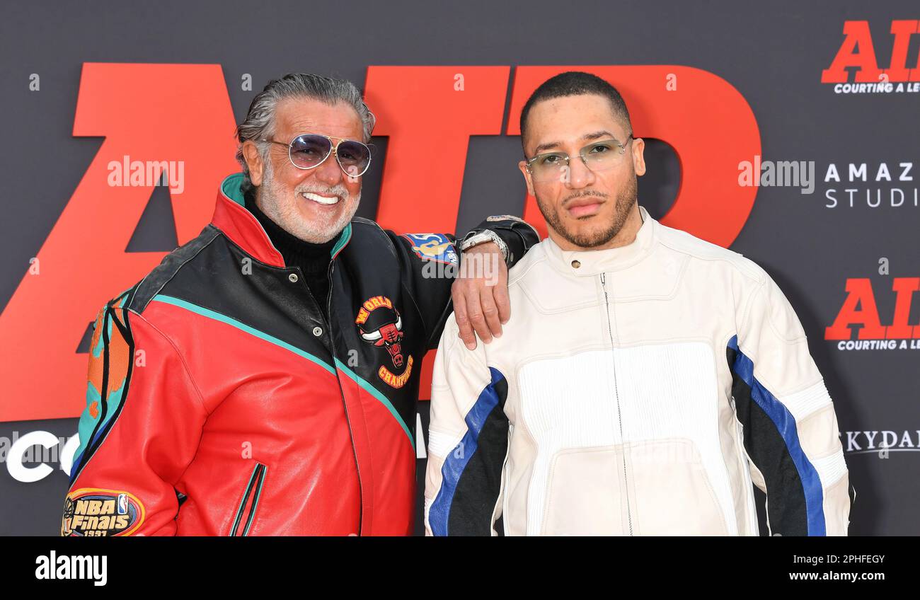 LOS ANGELES, KALIFORNIEN - MÄRZ 27: Jeff Hamilton, Flash Garments besucht am März die Amazon Studios World Premiere of Air im Regency Village Theatre Stockfoto