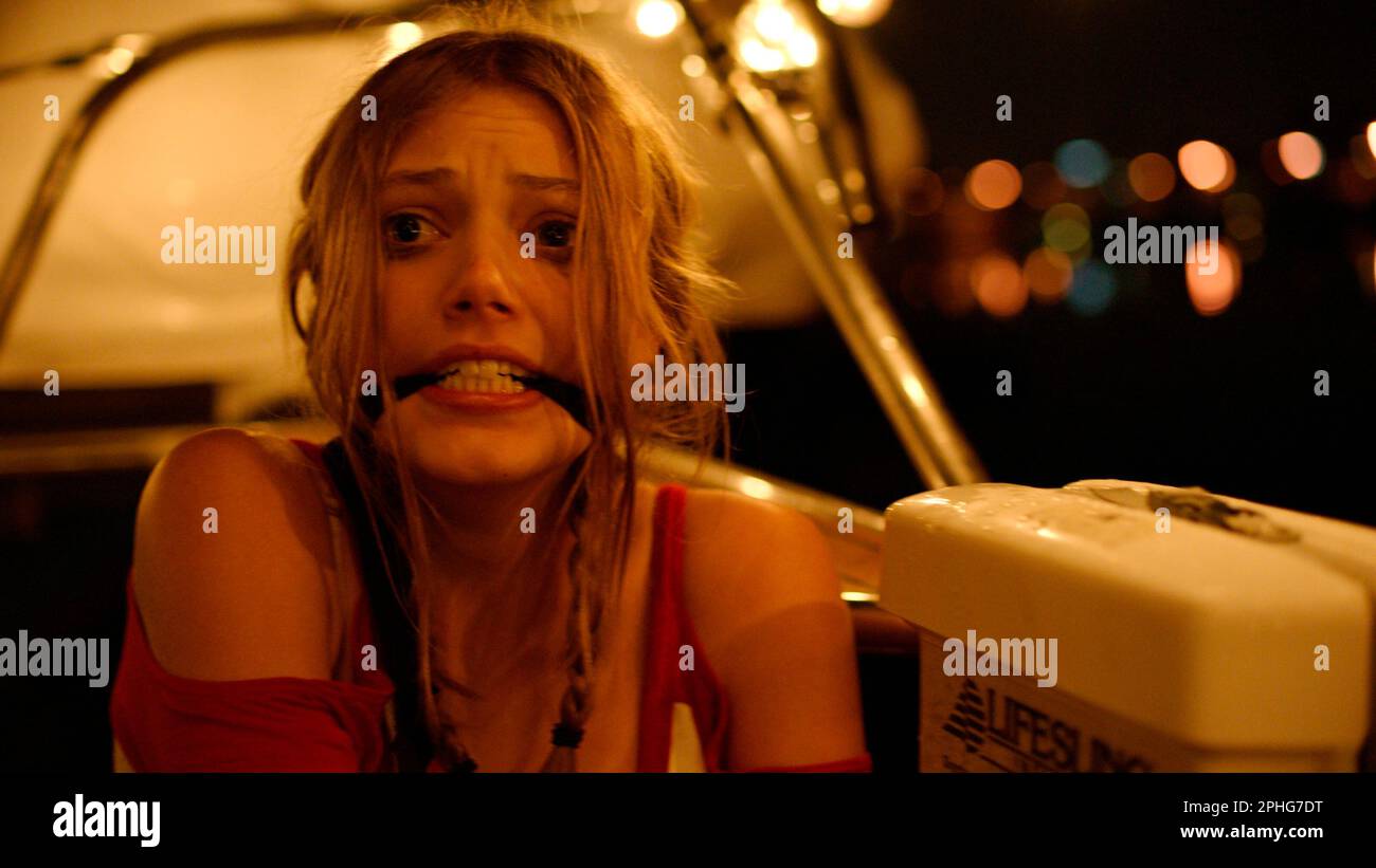 GRACE VAN DIEN in FLUCHTVATER (2017), Regie Ross KOHN. Kredit: Indy Entertainment/Album Stockfoto