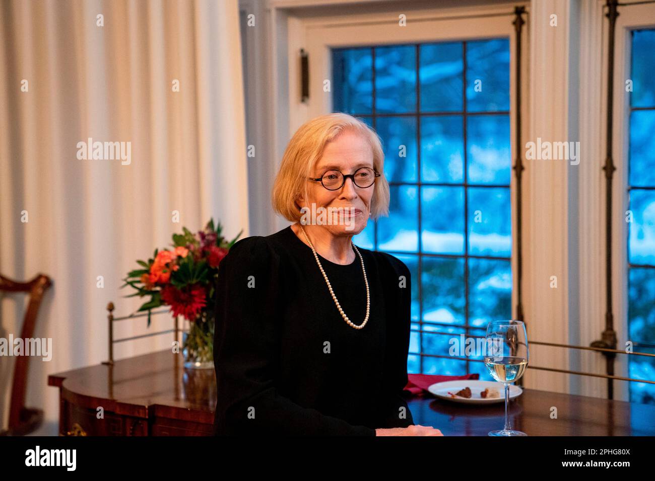 HOLLAND TAYLOR unter LEITUNG von DANIEL GRAY LONGINO (2021). Kredit: NETFLIX/Album Stockfoto