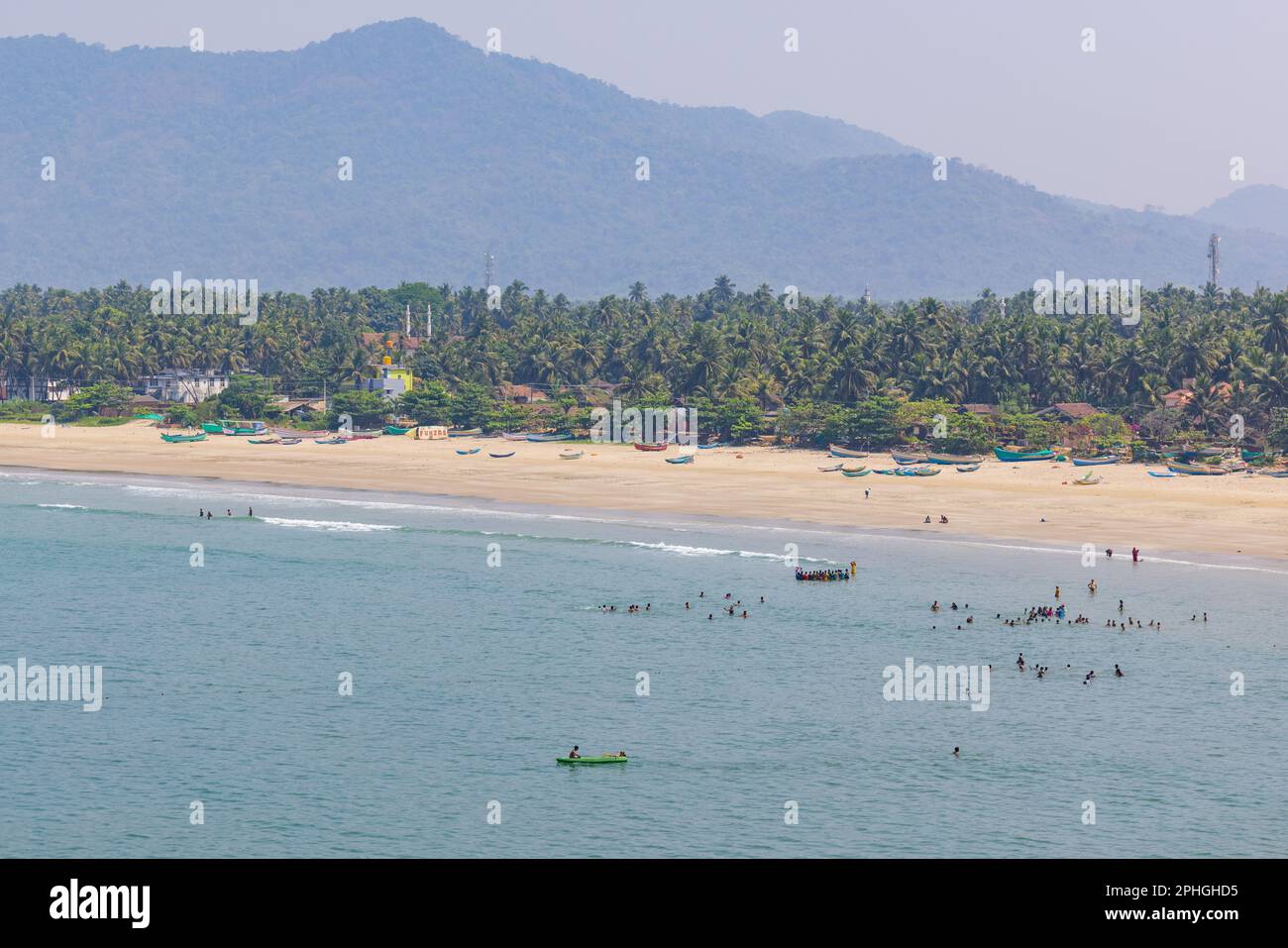 Blick auf Murudeshwar Beach (Karnataka, Indien) Stockfoto