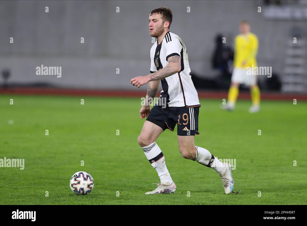 Sibiu, Rumänien. 28. März 2023. Fußball, U21 Männer: Internationales Spiel, Rumänien - Deutschland im Stadion Municipal in Sibiu. Deutschlands Jordan Beyer ist am Ball. Kredit: Constantin Stefan/dpa/Alamy Live News Stockfoto