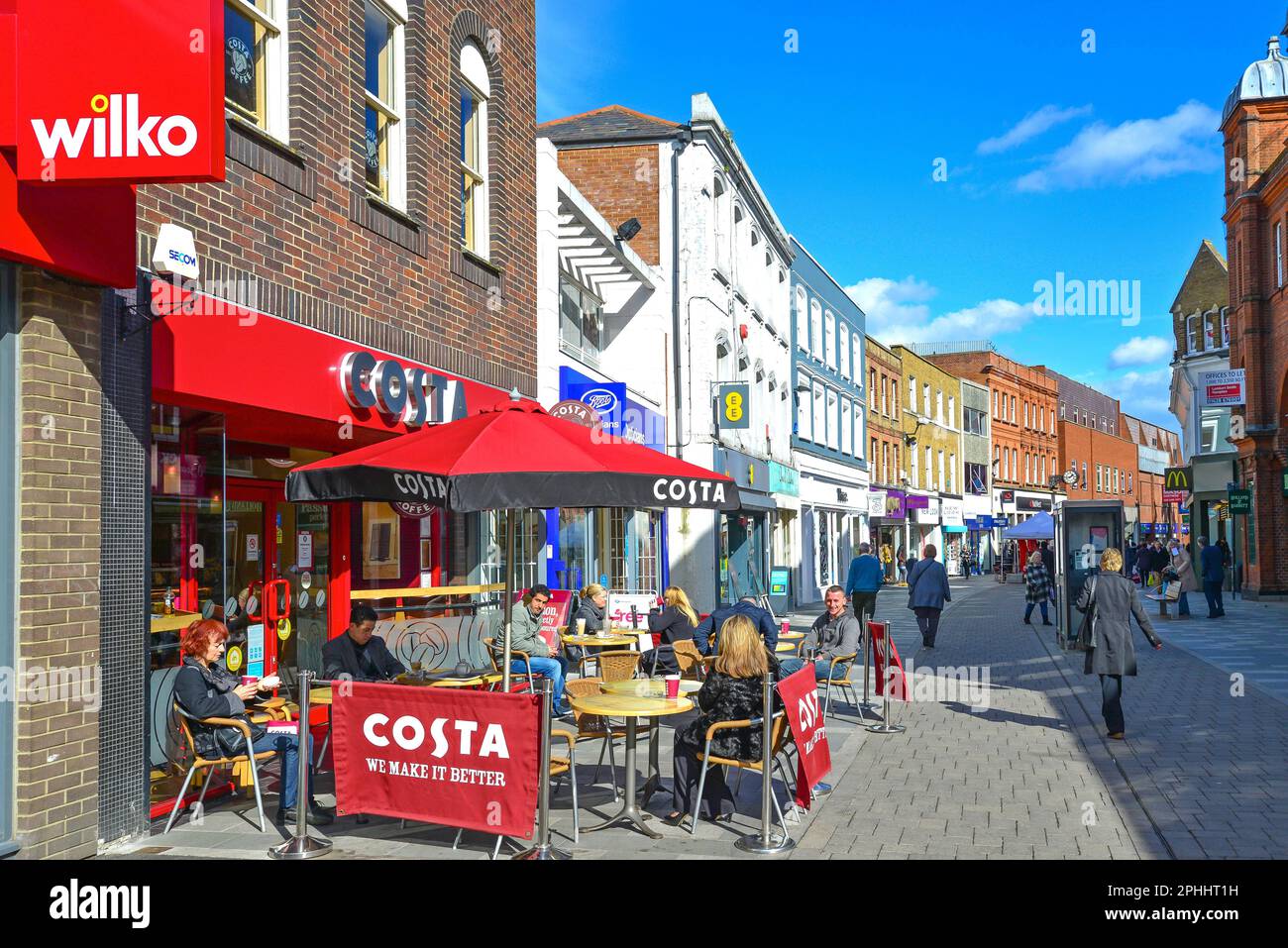 Costa Coffee-Shop, High Street, Maidenhead, Royal Borough of Windsor und Maidenhead, Berkshire, England, Vereinigtes Königreich Stockfoto