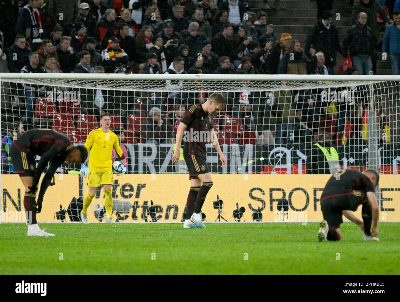 Joshua kimmich frust -Fotos und -Bildmaterial in hoher Auflösung – Alamy