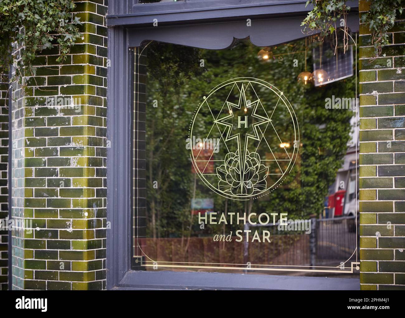 Heathcote und Star, Grove Green Road, Leytonstone, East London, England, Vereinigtes Königreich. Stockfoto