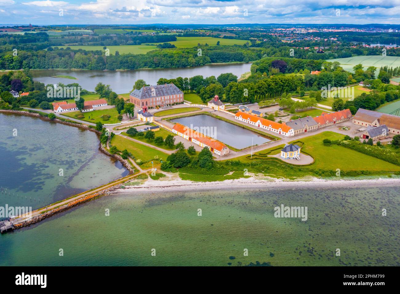 Valdemars Slot in Dänemark an einem Sommertag. Stockfoto