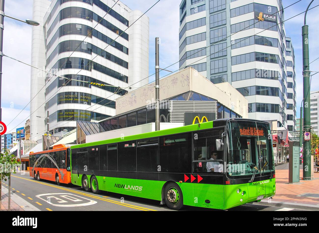 Lokale Busse, Manieren Street, Wellington, Region Wellington, Nordinsel, Neuseeland Stockfoto