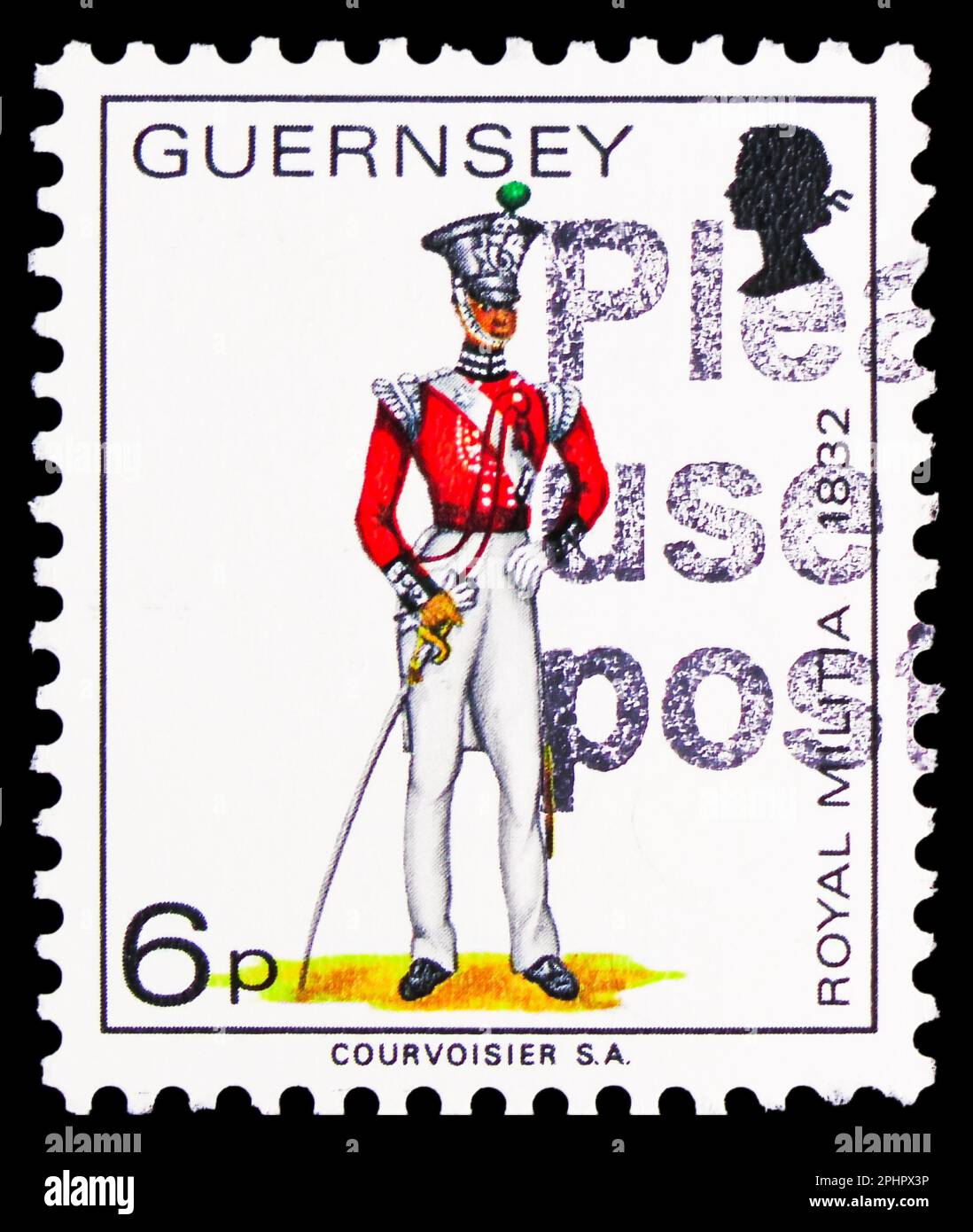 MOSKAU, RUSSLAND - 25. MÄRZ 2023: Poststempel gedruckt in Guernsey zeigt Officer, North Regiment, 1832, definitive Series 1974-1977: Guernsey Militia Stockfoto