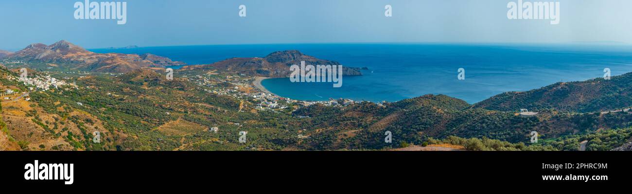 Panoramablick auf die griechische Stadt Plakias auf Kreta. Stockfoto