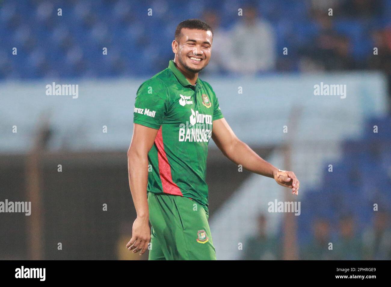 Taskin Ahmed als Bangladesch sah, wie eine Reihe von Rekorden bei ihrem