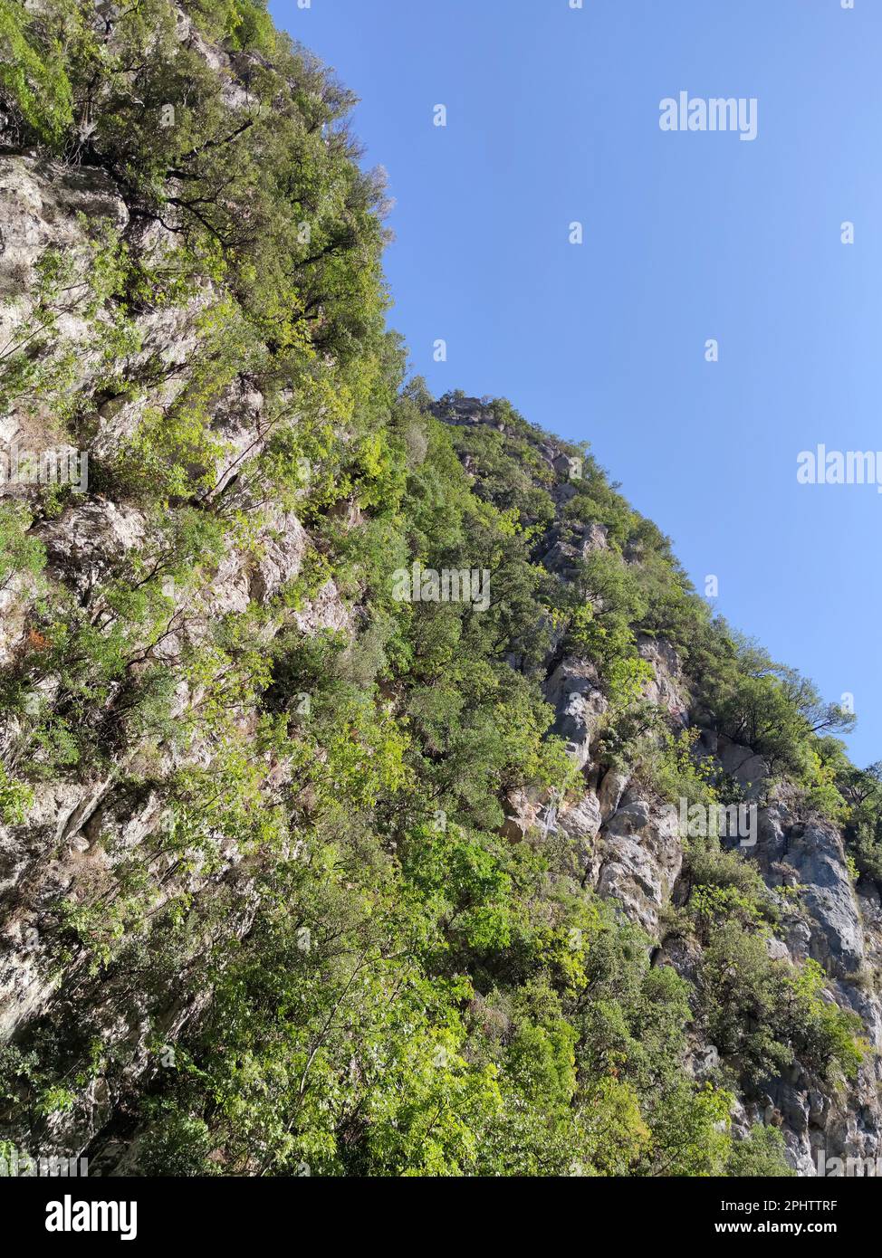 Acherontas Fluss erkunden Griechenland Urlaub Stimmung Sommer Reisen erstaunliche griechische Naturlandschaft Hintergrund in hoher Qualität großen Druck Stockfoto