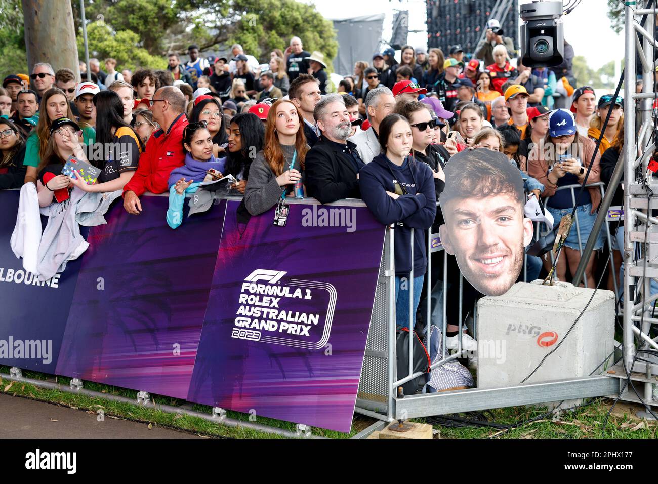 Melbourne, Australie. 30. März 2023. Zuschauer, Fans während der Formel 1 Rolex Australian Grand Prix 2023, 3. Runde der Formel-1-Weltmeisterschaft 2023 vom 31. März bis 2. April 2023 auf dem Albert Park Circuit in Melbourne, Australien – Foto DPPI Credit: DPPI Media/Alamy Live News Stockfoto