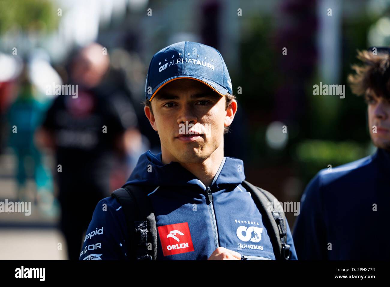 Melbourne Grand Prix Circuit, Melbourne, Victoria, Australien: 30. März 2023: Australian Formula 1 Grand Prix: Ankunft und Inspektion Tag: Nummer 21 Scuderia AlphaTauri Fahrer Nyck de Vries kommt zur australischen Formel 1 Stockfoto