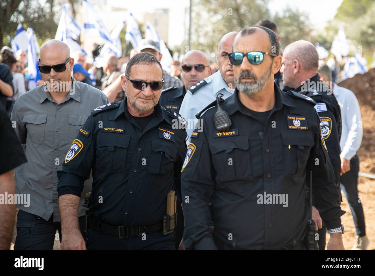 Israel. 27. März 2023. Yaakov „Kobi“ Shabtai, Kommissar der israelischen Polizei bei der Demonstration gegen die Reform vor der israelischen Knesset. Zehntausende Proteste in Jerusalem gegen Netanjahus rechtsextreme Regierung und ihre umstrittene Rechtsreform. März 27. 2023. (Foto: Matan Golan/Sipa USA). Kredit: SIPA USA/Alamy Live News Stockfoto