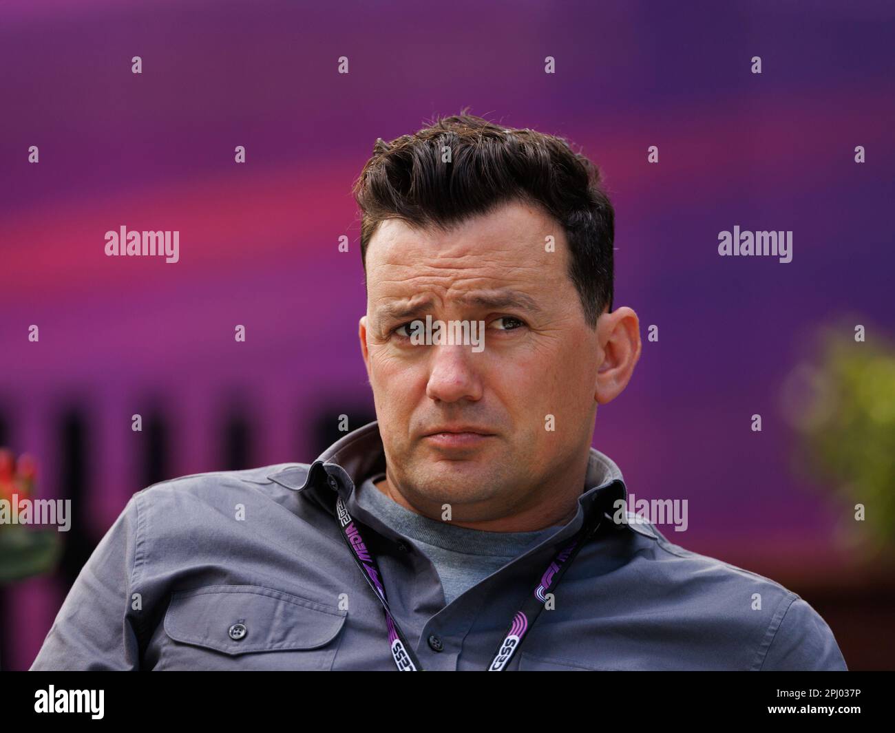 Albert Park, 30. März 2023 F1 Journalist will Buxton auf der Koppel beim australischen Formel-1-Grand Prix 2023. Corleve/Alamy Live News Stockfoto