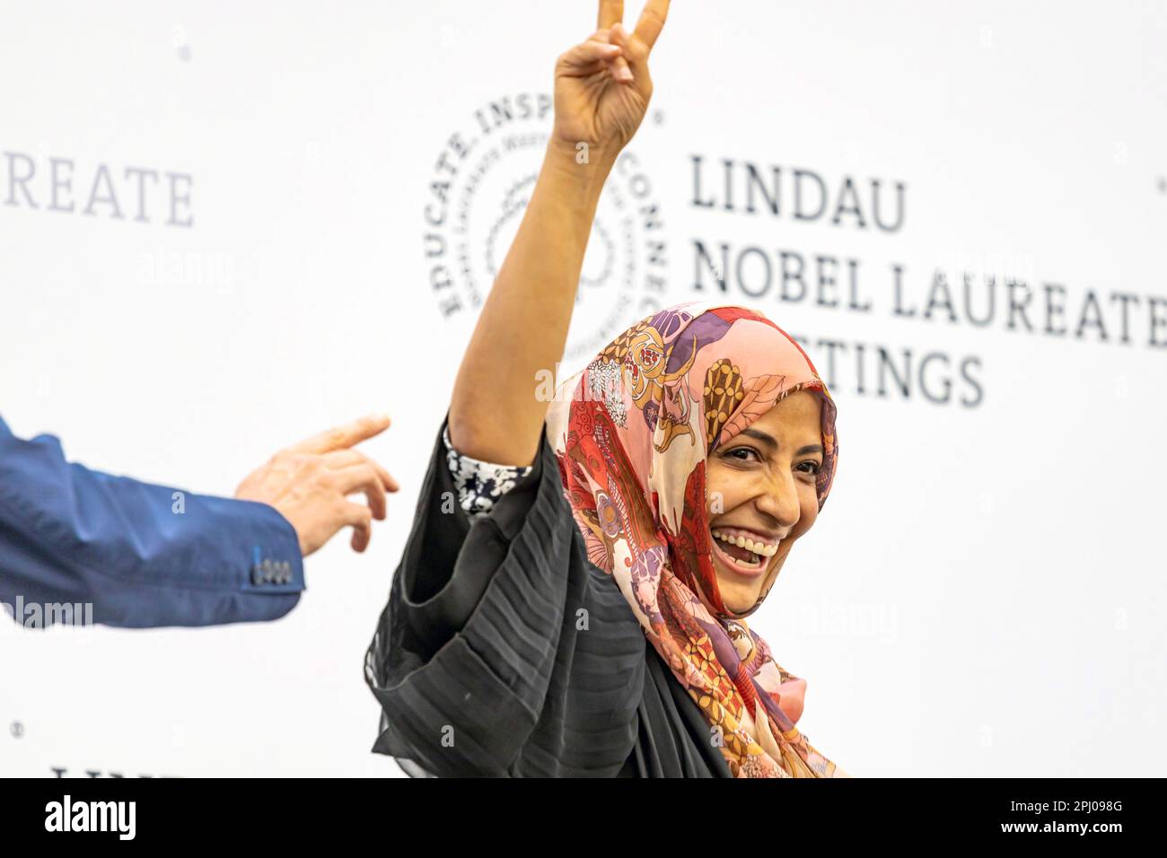 Tawakkol Karman, jemenitischer Journalist, Politiker, Menschenrechtsaktivist, Friedensnobelpreisträger 2011, Nobelpreisträgertreffen in Lindau und Stockfoto